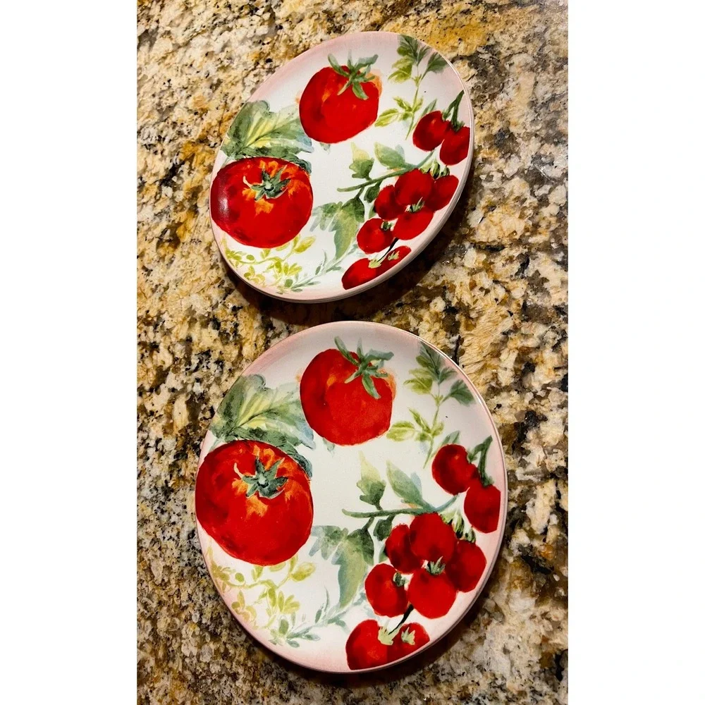 Beautiful 2 Magenta Plates Tomato motif 5